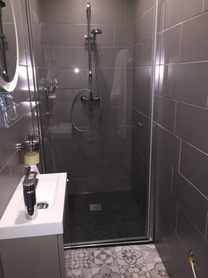 Saint-Amand-Mont-Rond Boutique Hotel B&B Fleurie المظهر الخارجي الصورة