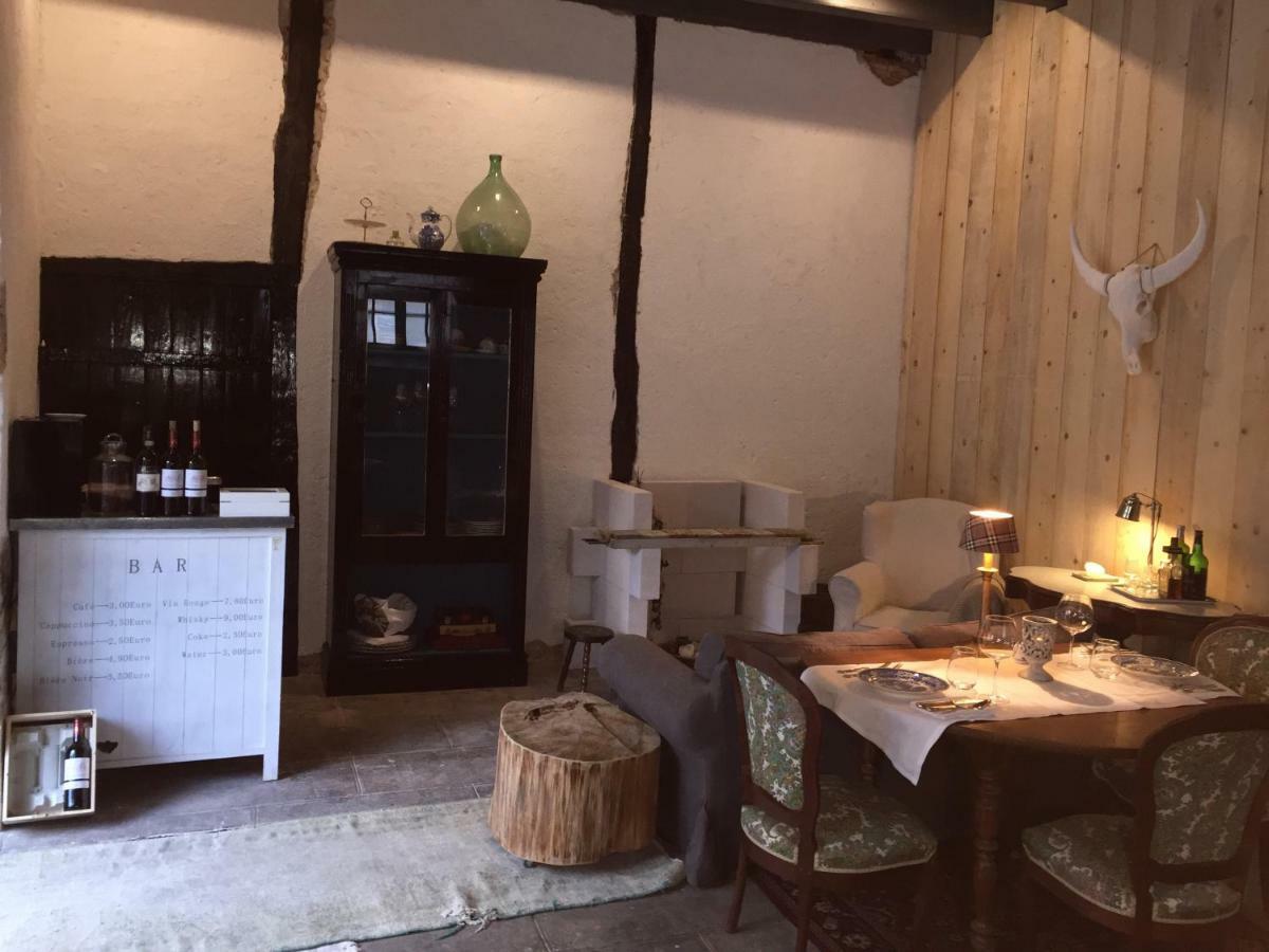 Saint-Amand-Mont-Rond Boutique Hotel B&B Fleurie المظهر الخارجي الصورة
